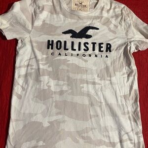 Hollister White and Cream Camo Short Sleeve Tee